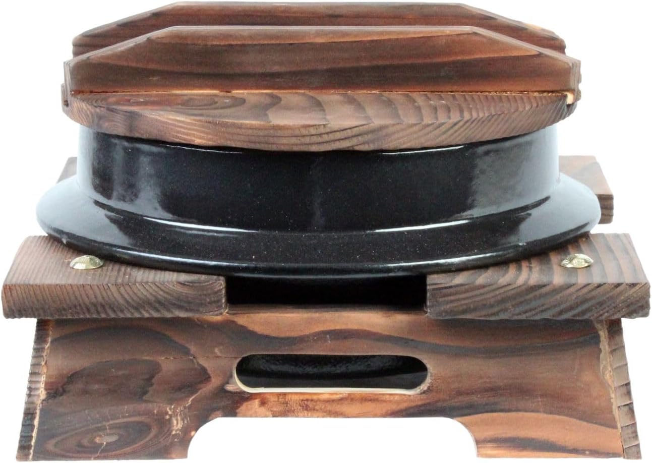 Cast Iron Japanese Noodle Bowl with Wooden Lid and Base - Japanese Style Traditional Cookware Serveware Nabemono Hot Pot Stockpot Wok Cooking Ideal for Restaurants Home