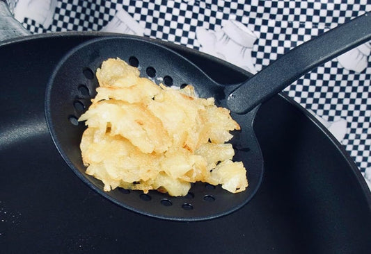 12 1/2” Cooking Skimmer High-Heat Nylon & Polypropylene Handle Black Color- Heat Resistant up to 410°F Cooking Skimmer Strainer Spoon Skimmer Spoon with Holes for Draining Frying