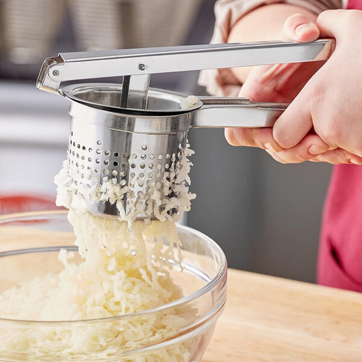 Stainless Steel Potato Ricer - Heavy Duty Stainless Steel Potato Masher and Ricer Kitchen Tool Press and Mash Kitchen Gadget For Perfect Mashed Potatoes