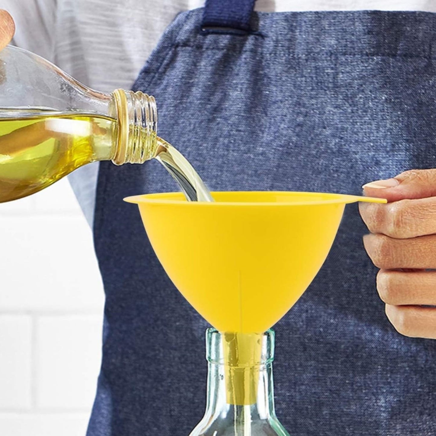 Kitchen Funnel Yellow Color Plastic Set of 2- Durable Kitchen Funnel Kitchen Gadgets Accessories Funnels for Filling Water Bottle Liquid Transfer Dry Ingredients & Powder
