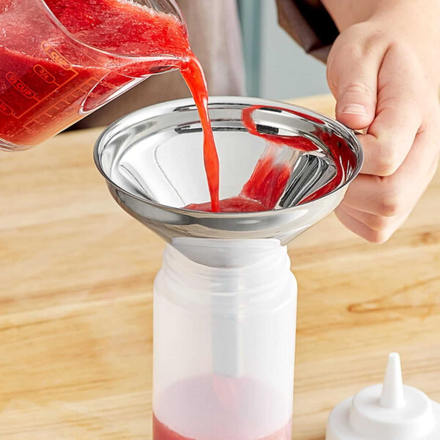 Stainless Steel Funnel with Removable Strainer - Metal Kitchen Funnel for Filling Water Bottle Liquid Oils Transfer Dry Ingredients & Powder Kitchen Gadgets Accessories