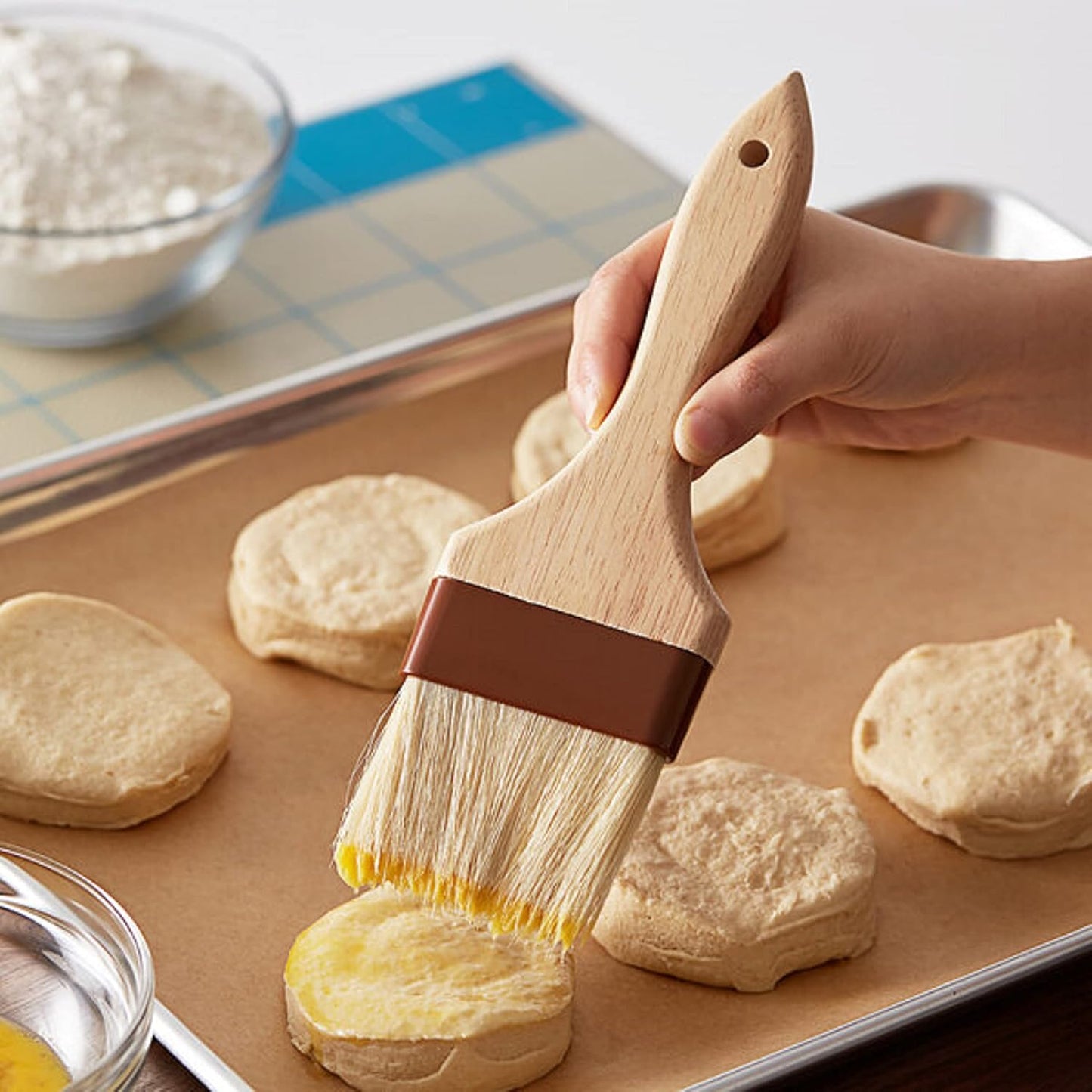 Pastry Brush Bristles with Wooden Handle - Basting Pastry Brush Culinary Oil Brush for Barbecue Butter Grill BBQ Sauce Baster Marinade Kitchen Food Cooking Brush