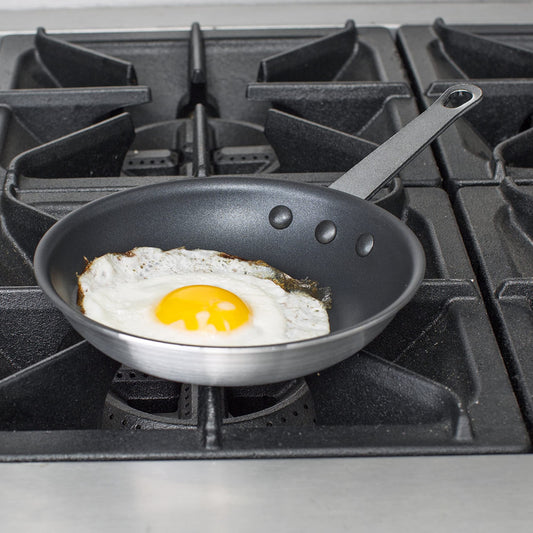 Nonstick Frying Pan Aluminum Skillet with Plated Iron Riveted Handle - Mirror-Finish Skillet Cookware Egg Pan Omelet Pans Professional Cooking Pan Chefs Pan Dishwasher Safe